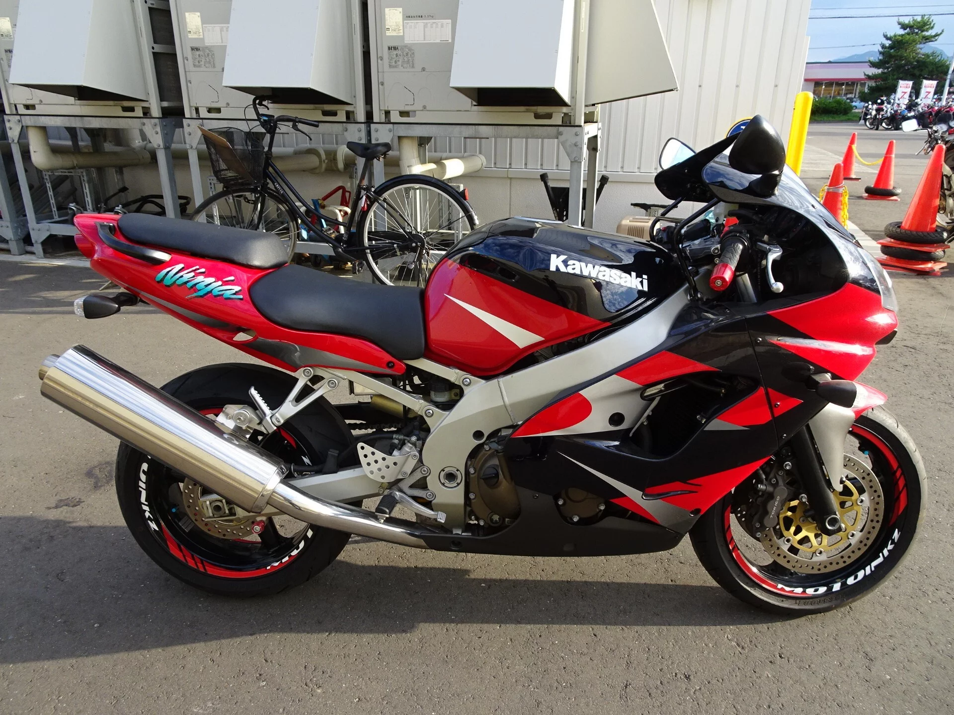 Kawasaki ZX-9R  с аукциона в Японии