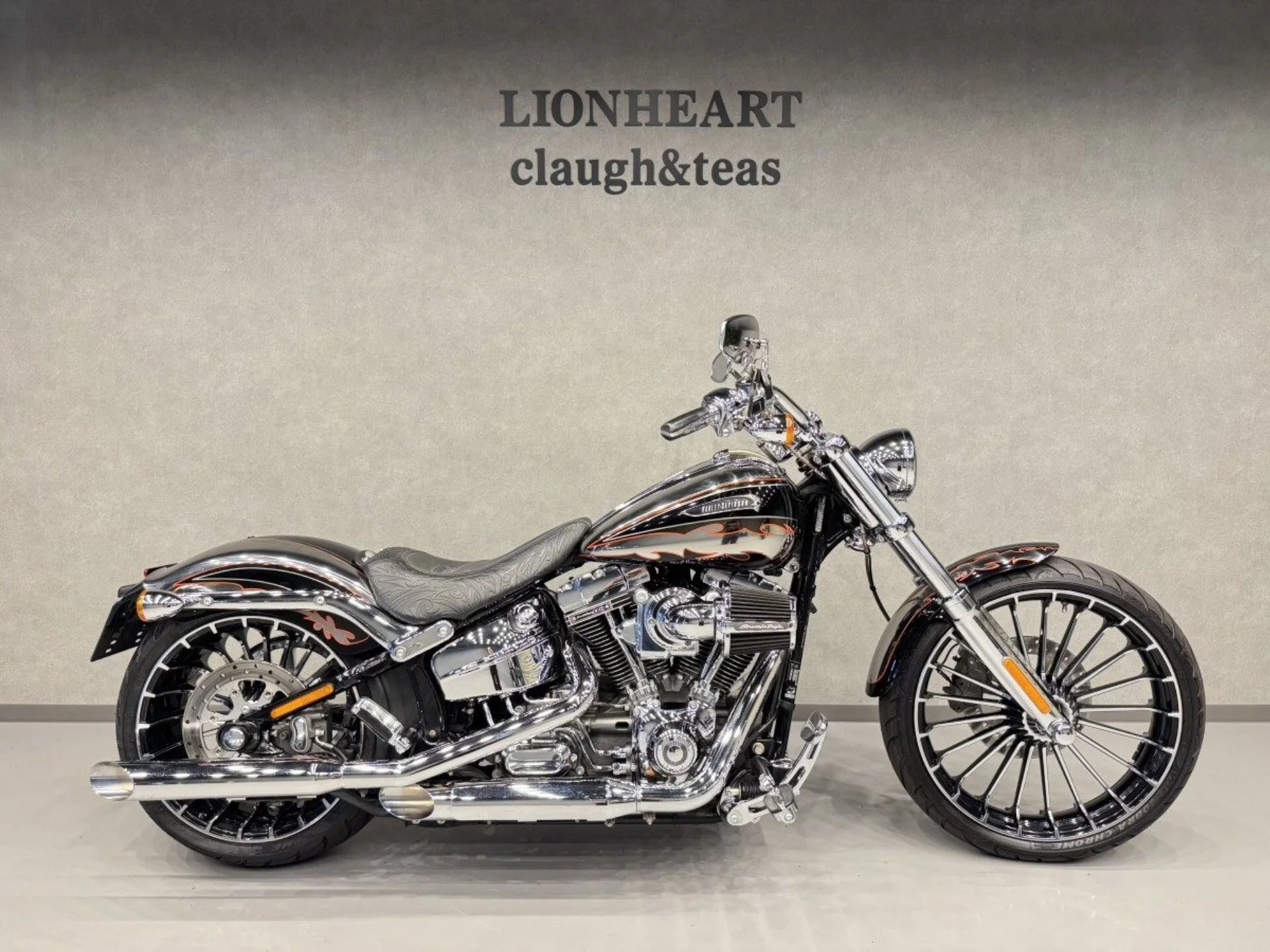 Harley-Davidson HARLEY FXSB BREAKOUT CVO  с аукциона в Японии