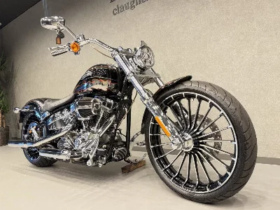 Harley-Davidson HARLEY FXSB BREAKOUT CVO