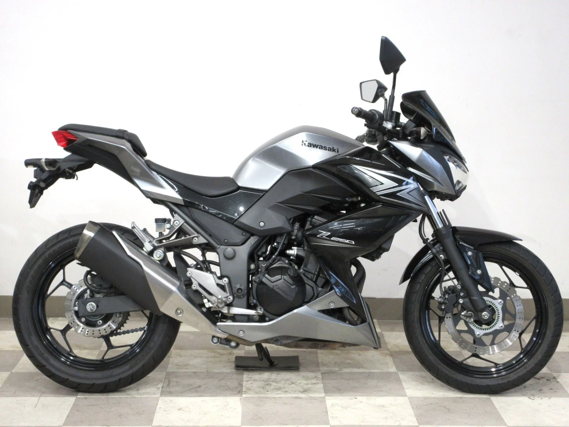 Kawasaki Z250ABS  с аукциона в Японии