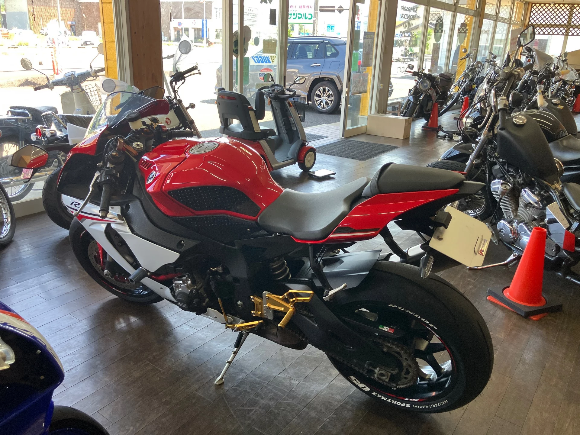 Yamaha YZF-R1  с аукциона в Японии
