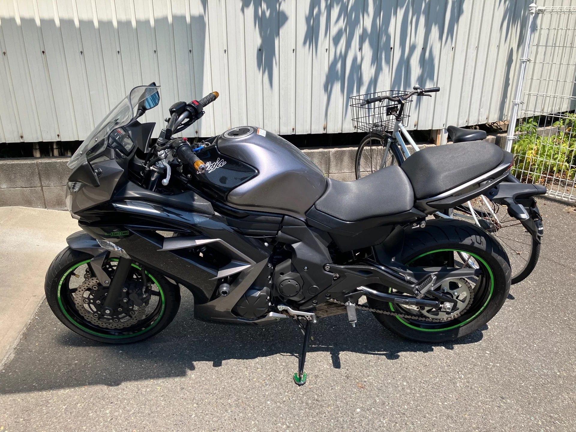 Kawasaki Ninja 400  с аукциона в Японии