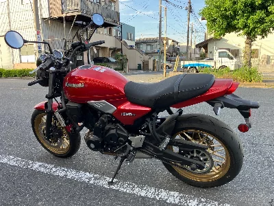 Мотоцикл из Японии Kawasaki Z650RS