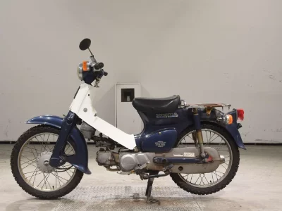 Мотоцикл из Японии Honda C50