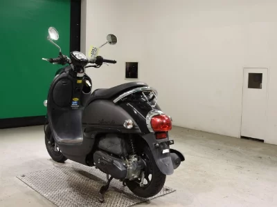 Yamaha VINO-4