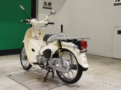Honda C110-3