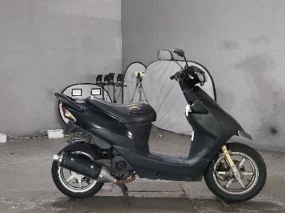 Suzuki ZZ