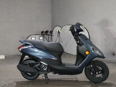 Yamaha AXIS Z