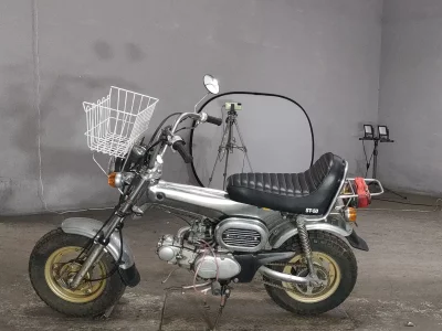 Honda DUCKS50