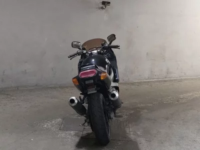 Kawasaki ZZR400