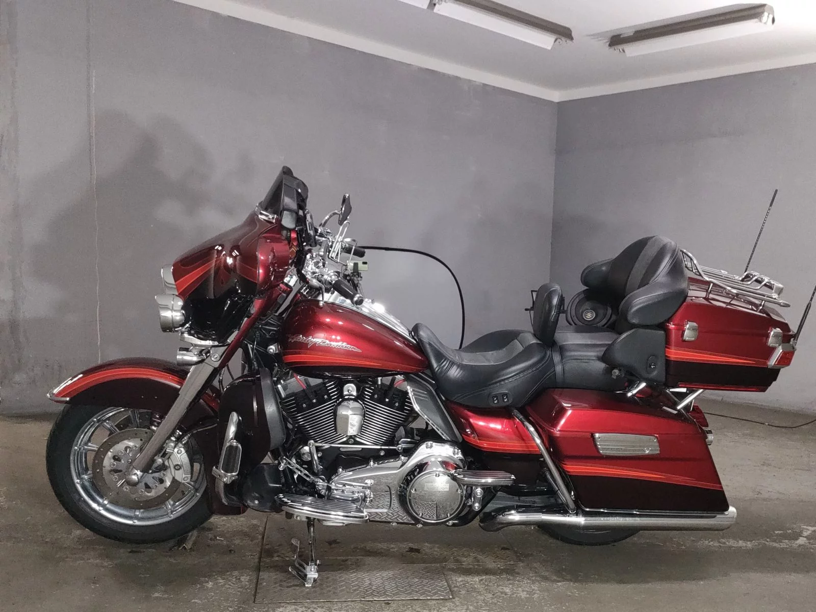 Harley-Davidson HARLEY FLHTCU1580CVO  с аукциона в Японии
