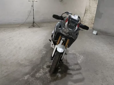 Honda CRF1100L AFRICA T ADV SPORT ES DCT