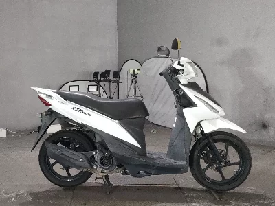 Suzuki ADDRESS V110