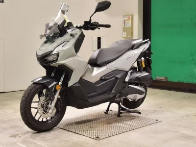 Honda ADV160