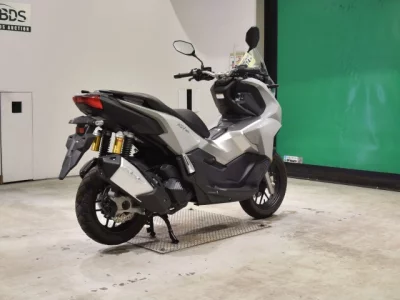 Honda ADV160