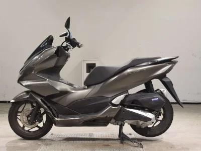 Honda PCX125-4