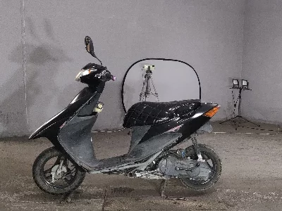 Suzuki ADDRESS V50