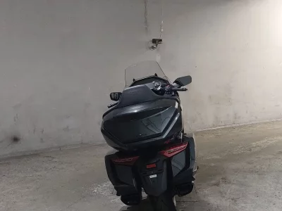 Honda GL1800 TOUR DCT