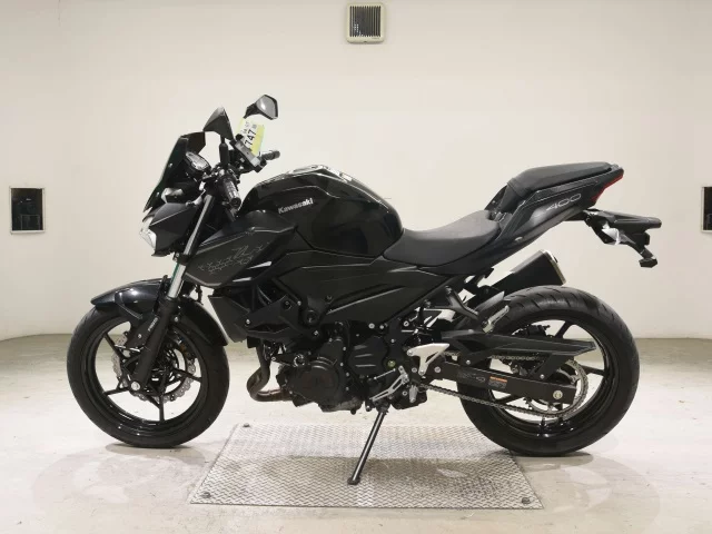 Kawasaki Z400-2  с аукциона в Японии