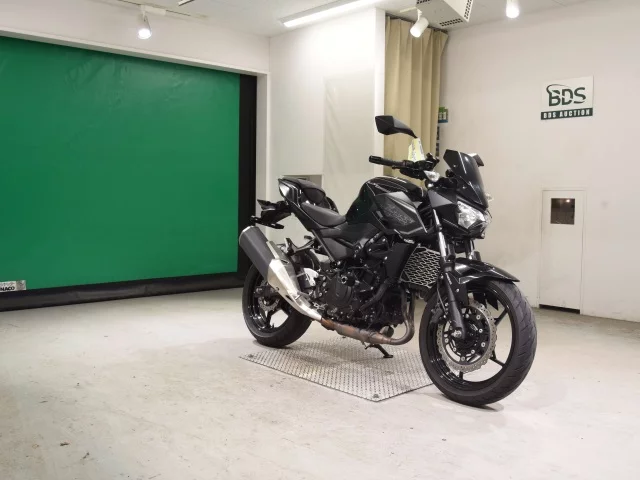 Kawasaki Z400-2  с аукциона в Японии