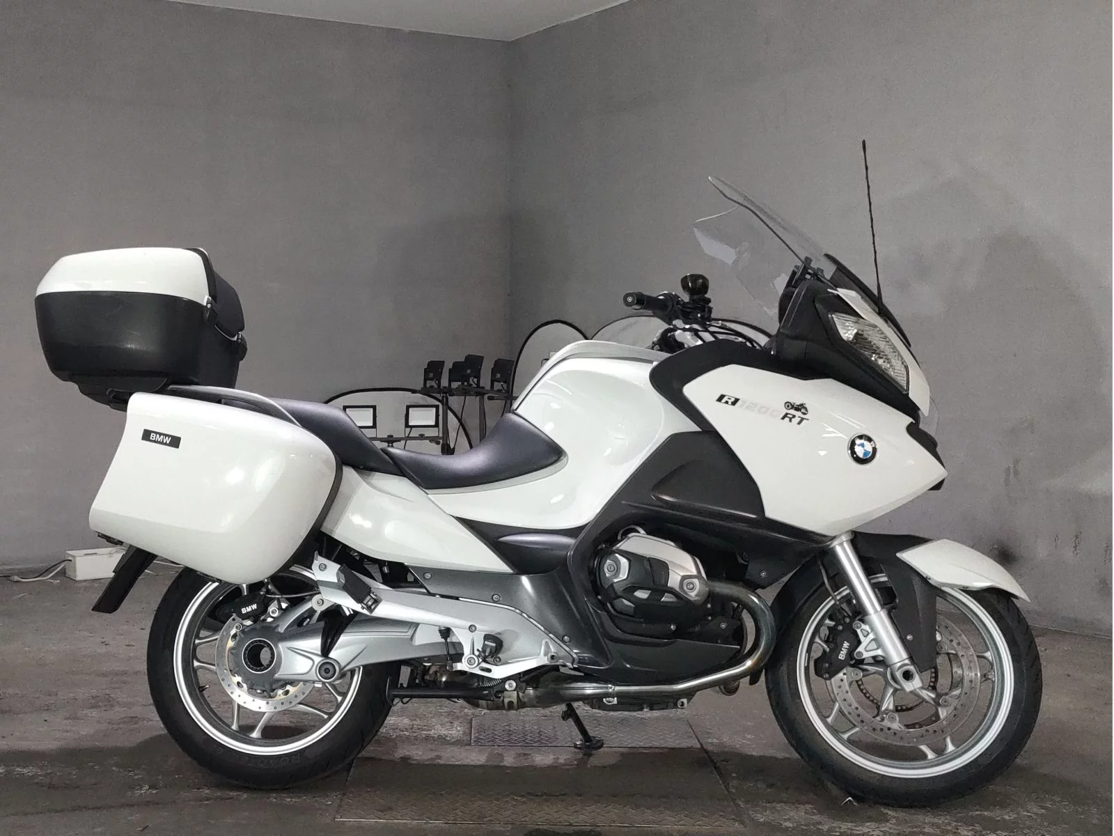 BMW BMW R1200RT  с аукциона в Японии