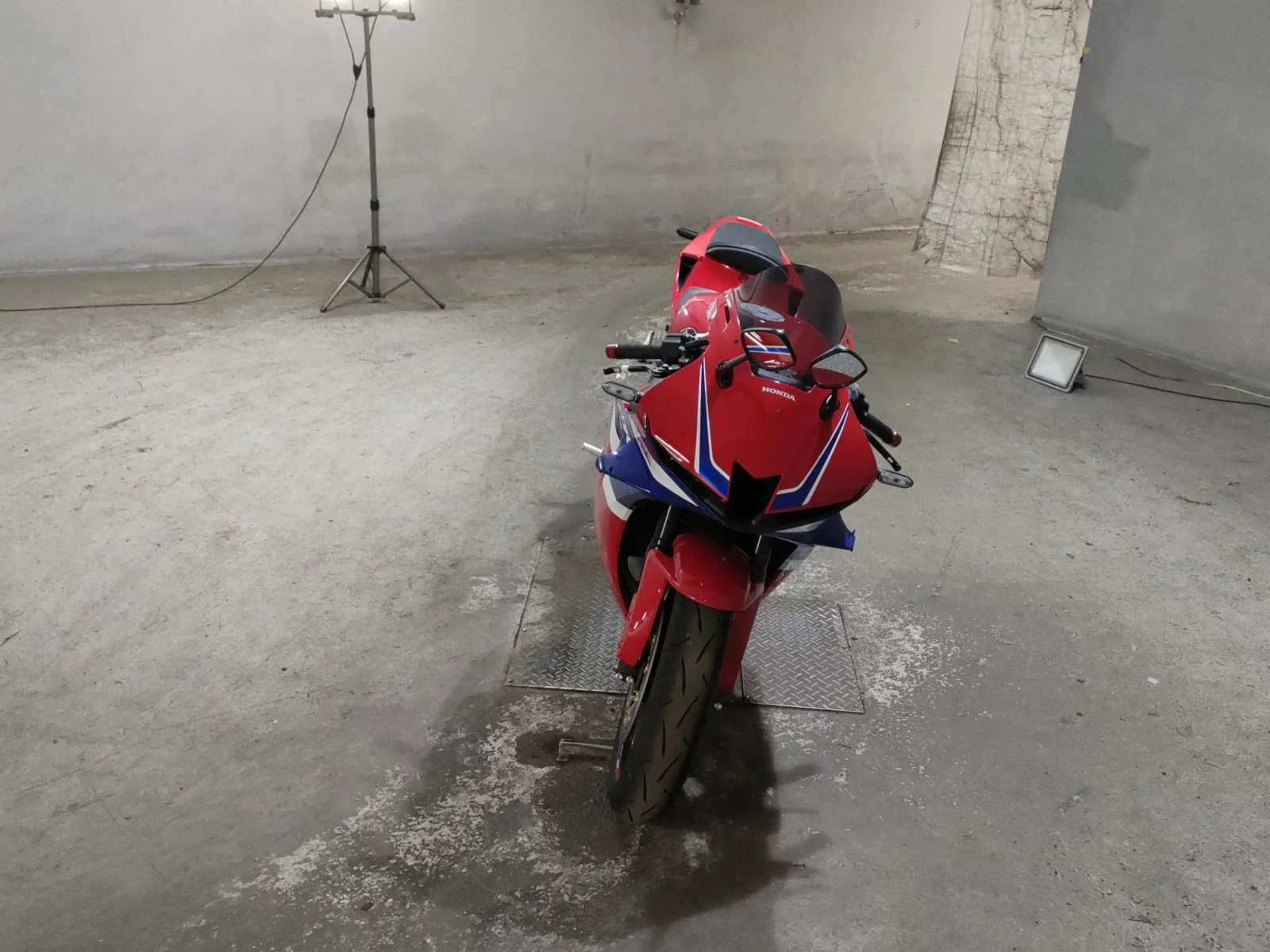 Honda CBR600RR  с аукциона в Японии