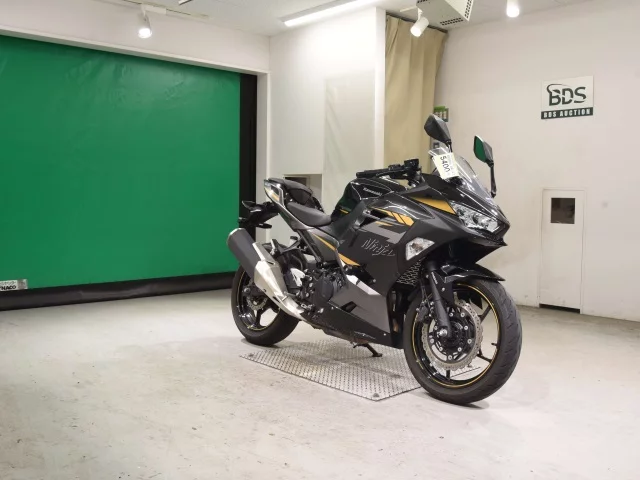 Kawasaki NINJA400-2  с аукциона в Японии