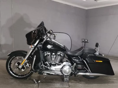 Harley-Davidson HARLEY FLHXS1870