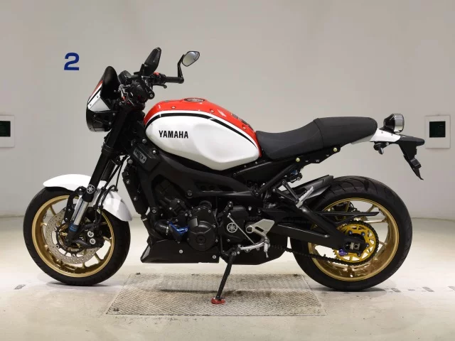 Yamaha XSR900  с аукциона в Японии