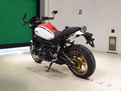 Yamaha XSR900
