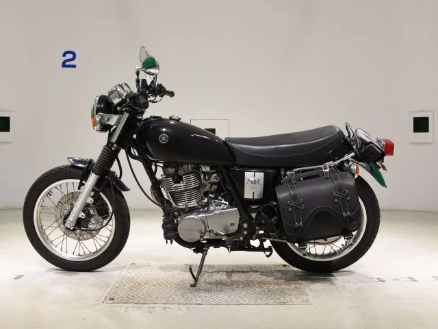 Yamaha SR400-5 2020