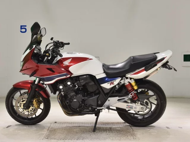 Honda CB400SFV-4 BOLDORABS  с аукциона в Японии