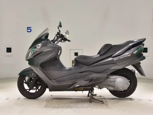 Suzuki SKYWAVE 250S-3  с аукциона в Японии