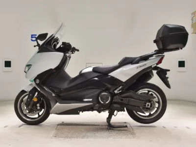 Yamaha T-MAX530DX