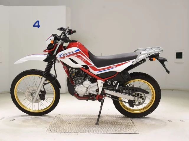 Yamaha SEROW 250-3  с аукциона в Японии