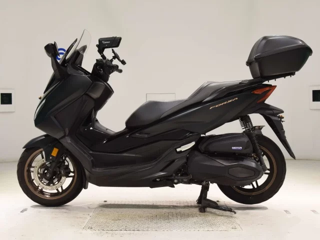 Honda FORZA -6  с аукциона в Японии