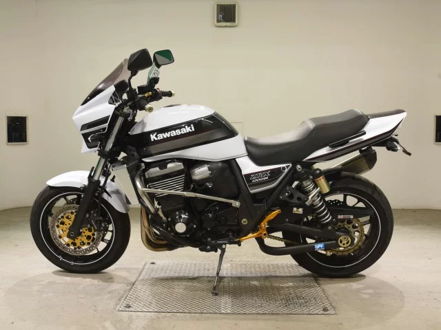 Kawasaki ZRX1200  с аукциона в Японии
