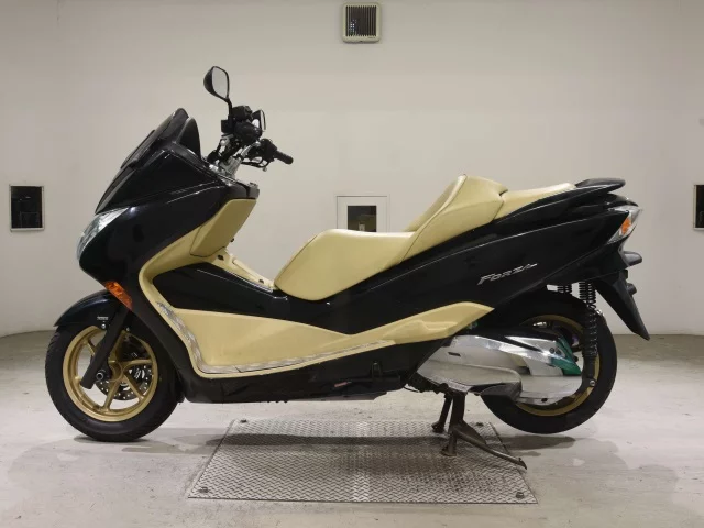 Honda FORZA ABS  с аукциона в Японии