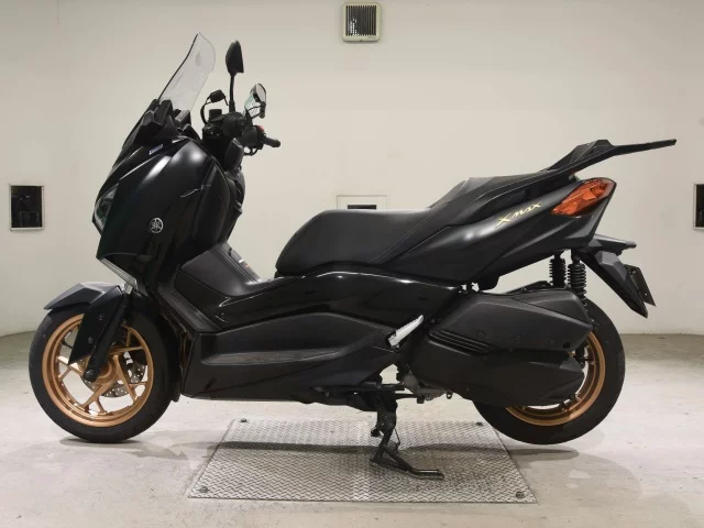 Yamaha X-MAX250-2  с аукциона в Японии