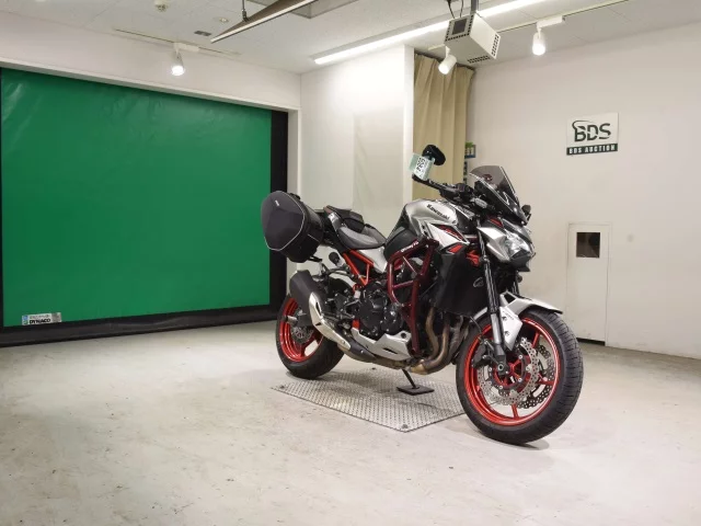 Kawasaki Z900-2  с аукциона в Японии
