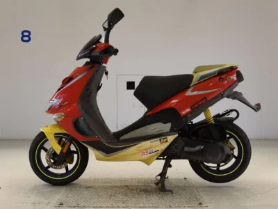 Aprilia APRILIA SR50