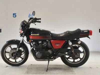 Kawasaki Z550GP(SHO LOUIS  NOT EQUIPPED )