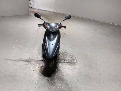 Suzuki ADDRESS V50