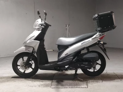 Suzuki ADDRESS V110