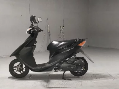Suzuki ADDRESS V50