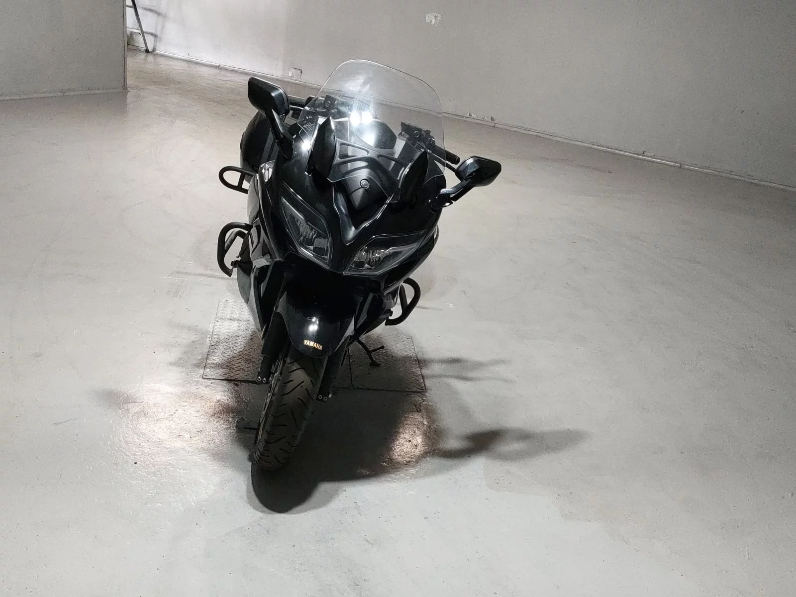 Yamaha FJR1300A  с аукциона в Японии