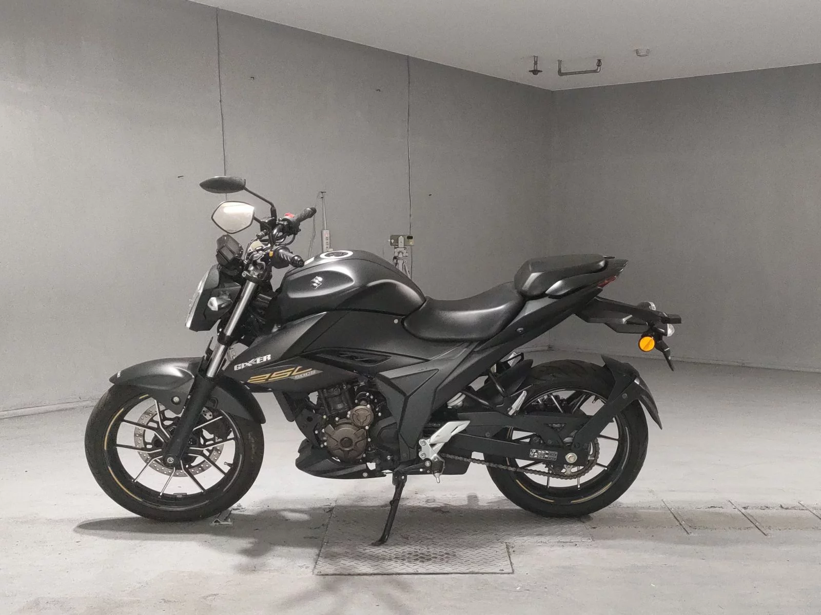 Suzuki JIKUSA-250  с аукциона в Японии