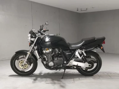 Мотоцикл из Японии Honda CB1000SF