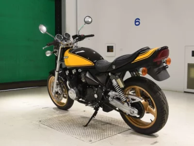 Kawasaki ZEPHYR400K