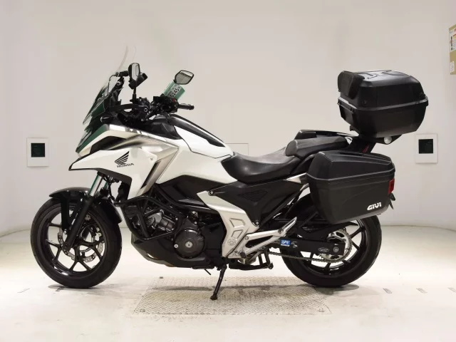 Honda NC750XD-3 2021
